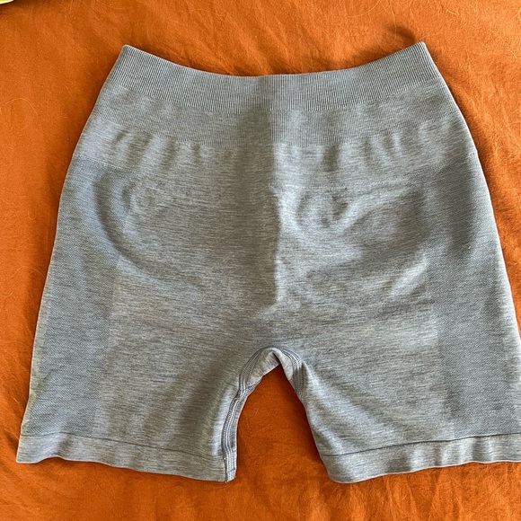 Alphalete Amplify - Picture 5 of 5